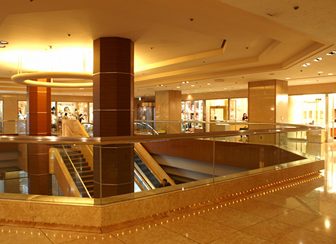 Shopping Floor (Main & South Lobby 3F)