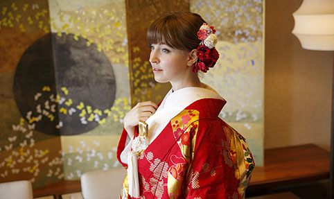 A Genuine Japanese Wedding Kimono Experience