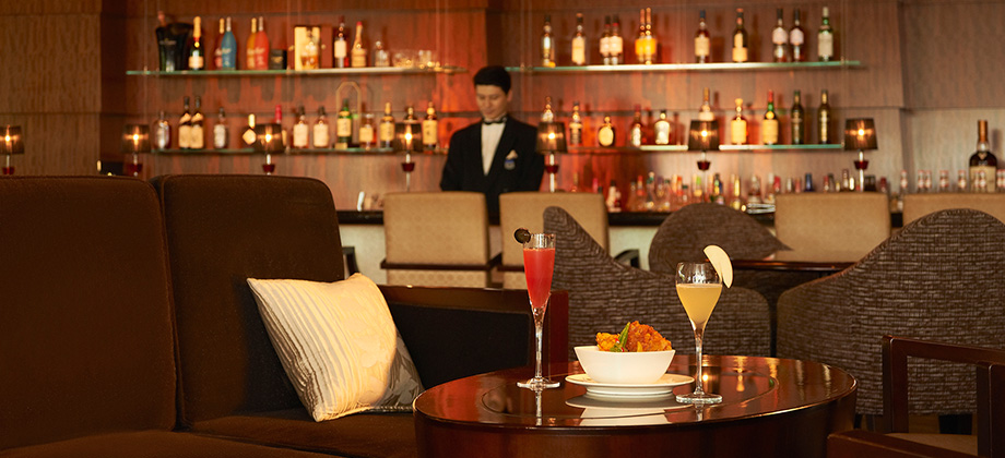 Cocktail & Tea Lounge (Lobby Lounge)