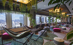 Luxe Lounge