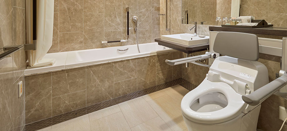 Deluxe Twin Bathroom (Universal Design)